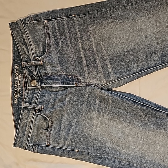 American eagle light denim jeggings - Picture 2 of 5